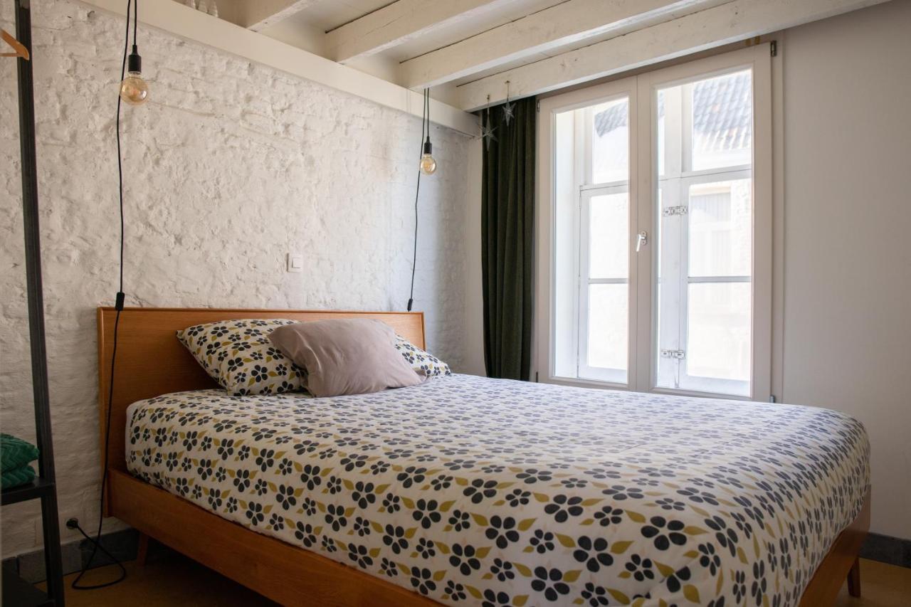 ברוז' Cosy House Near Market מראה חיצוני תמונה
