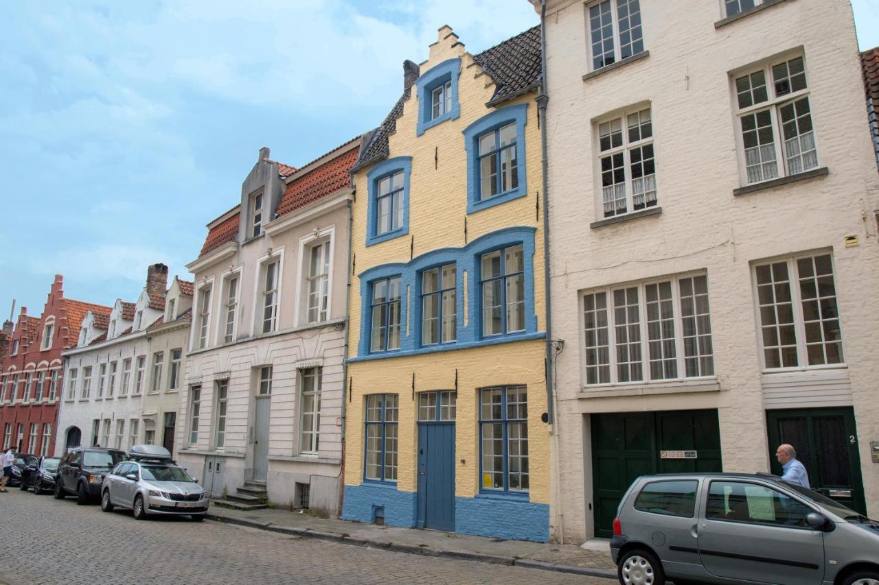 ברוז' Cosy House Near Market מראה חיצוני תמונה