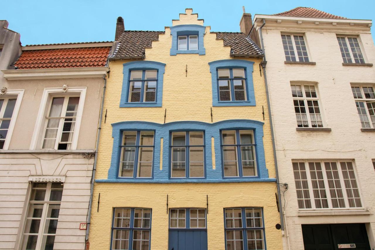 ברוז' Cosy House Near Market מראה חיצוני תמונה